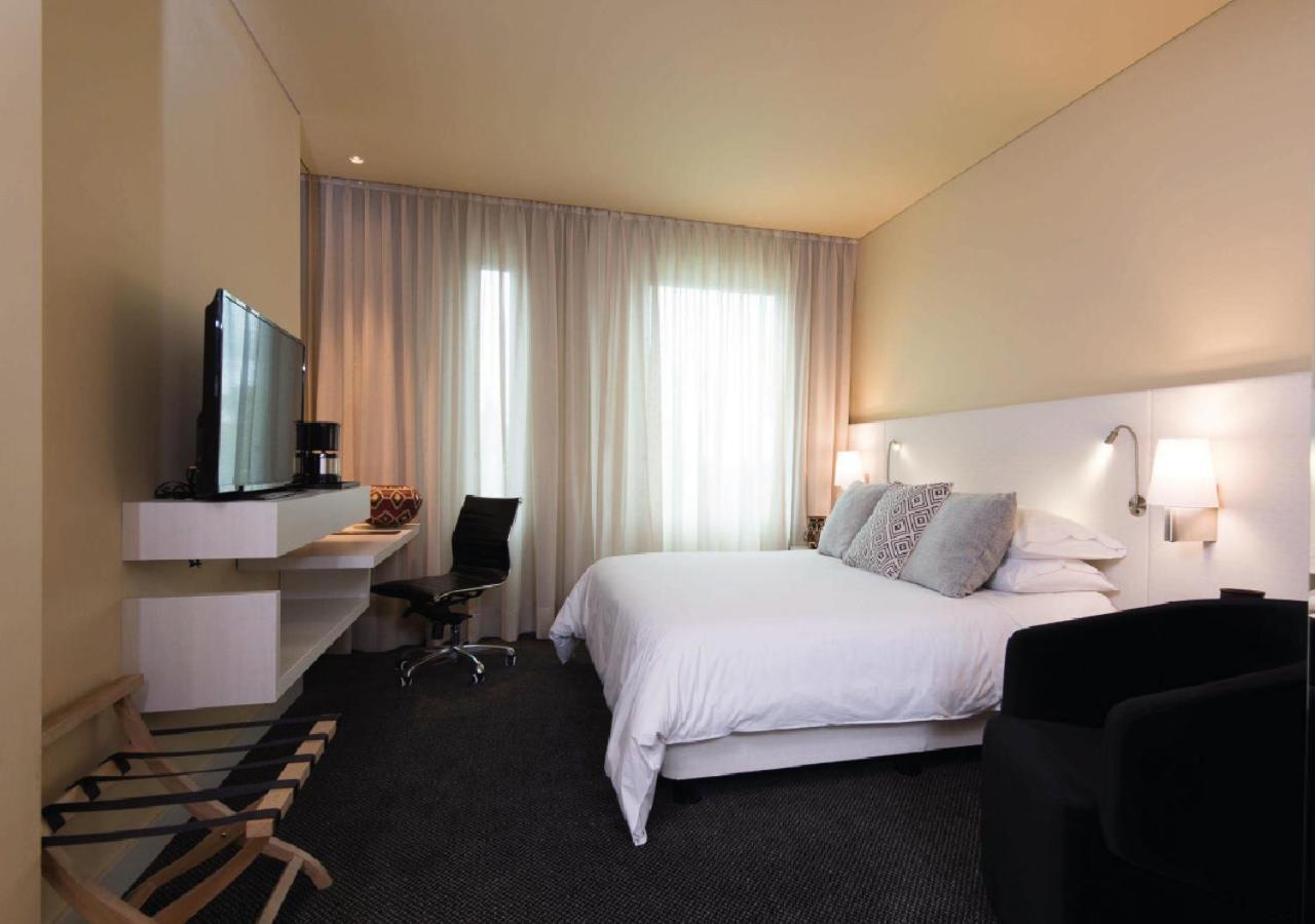 Movich Hotel Las Lomas Ριονέγρο Εξωτερικό φωτογραφία A room at the hotel