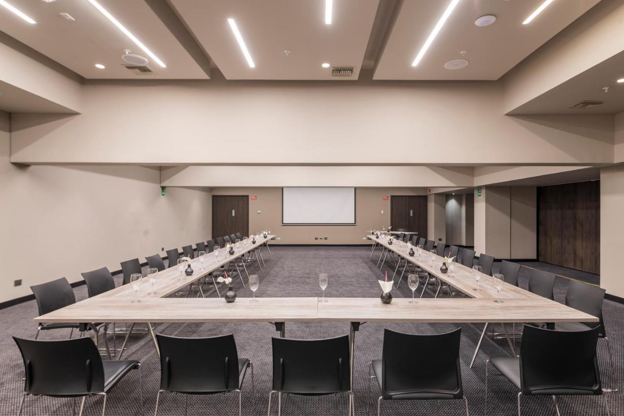 Movich Hotel Las Lomas Ριονέγρο Εξωτερικό φωτογραφία Meeting room