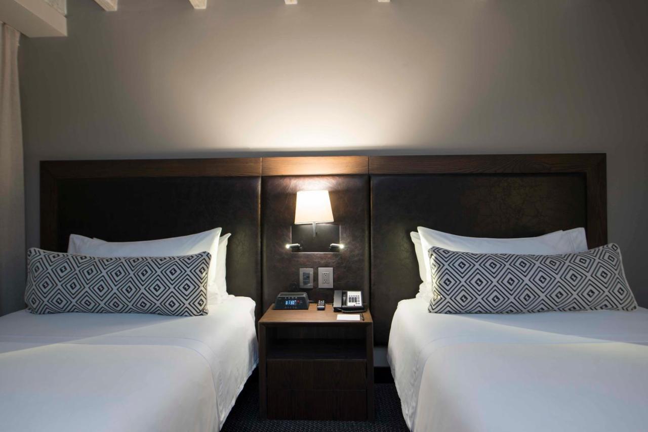 Movich Hotel Las Lomas Ριονέγρο Εξωτερικό φωτογραφία A room at the hotel